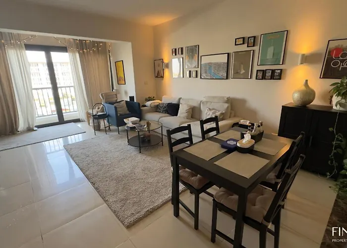 Modern 2Br Duplex In New Quiet Area, Balcony & Fast Wifi